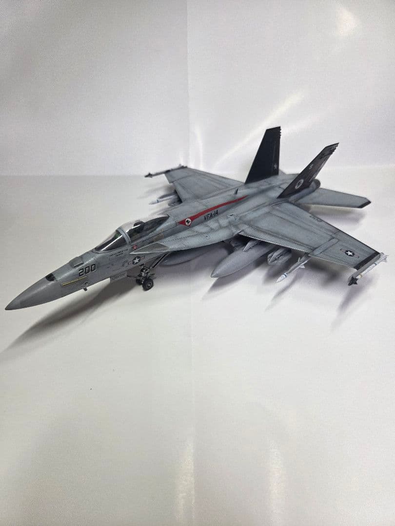 せ*ゃ様 F/A-18E スーパーホーネット 1/72 ハセガワ