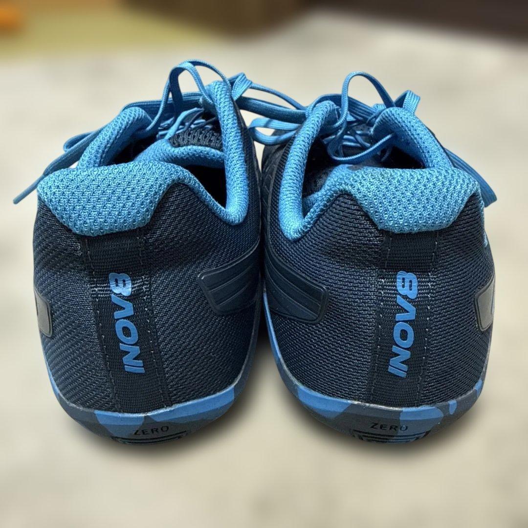 INOV8 トレーニングシューズ ネイビー/ブルー
