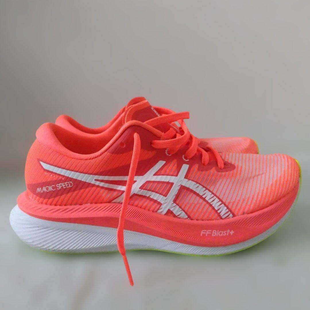 アシックス (MAGIC SPEED 3) ウィメンズ 24,5cm