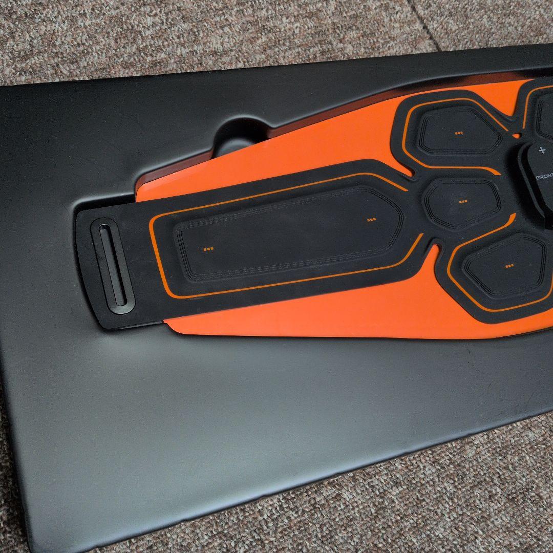 SIXPAD アブズベルト♪新品純正パッド付き