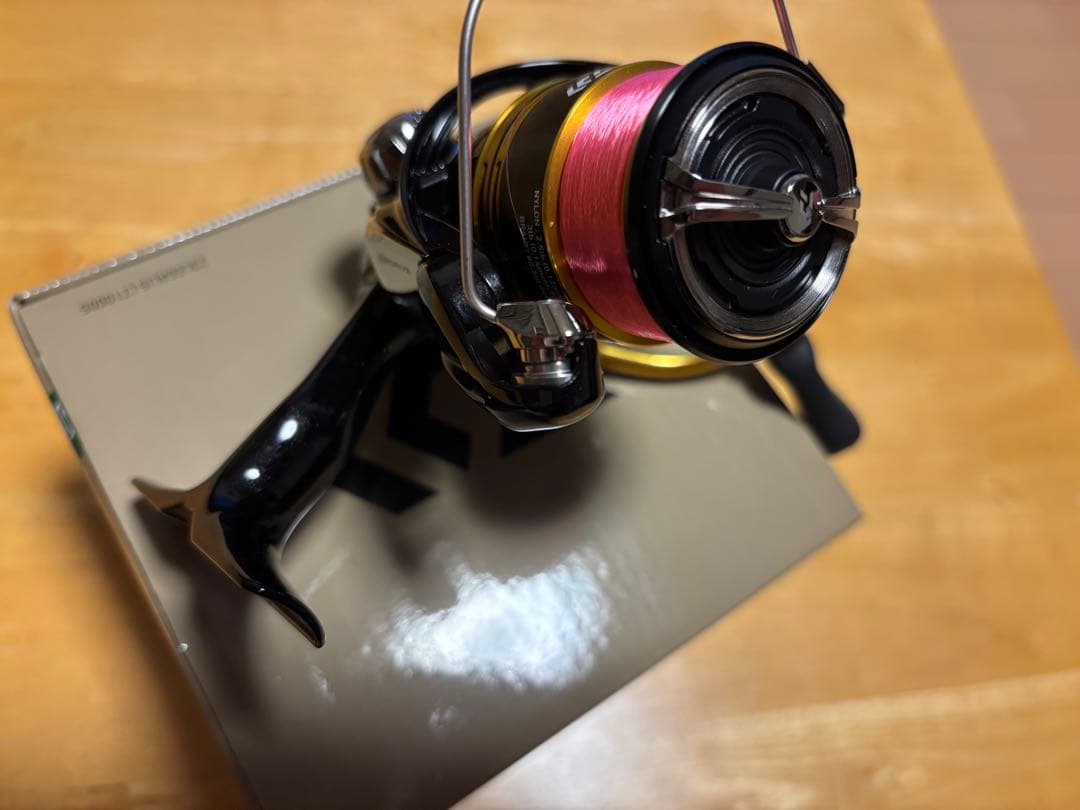 DAIWA23レガリス LEGALIS LT1000S スピニングリール