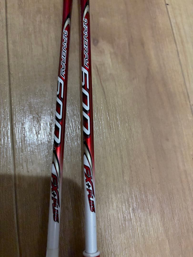 ヨネックスバドミントンラケット　ナノレイ 600 2本セット
