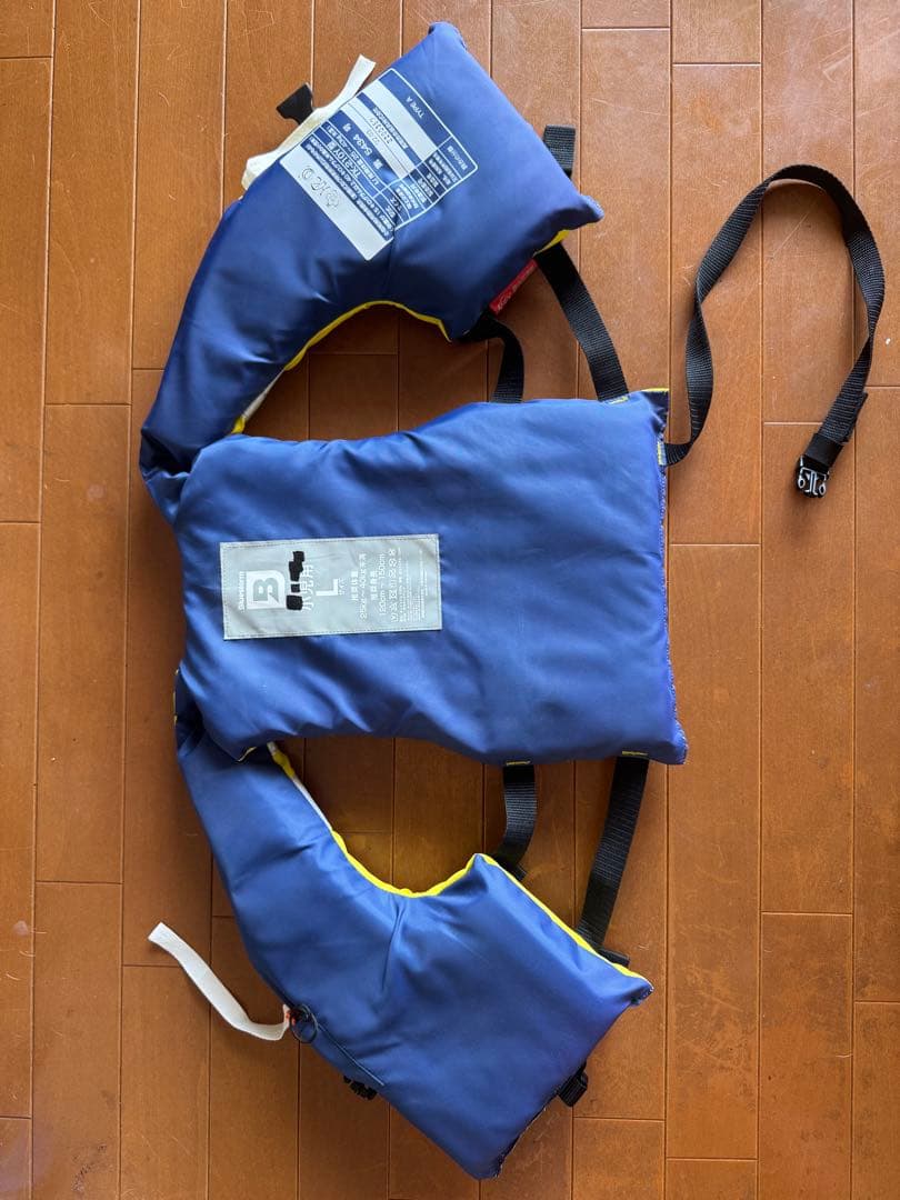 Bluestorm ライフジャケット3点　バラ売り⭕️