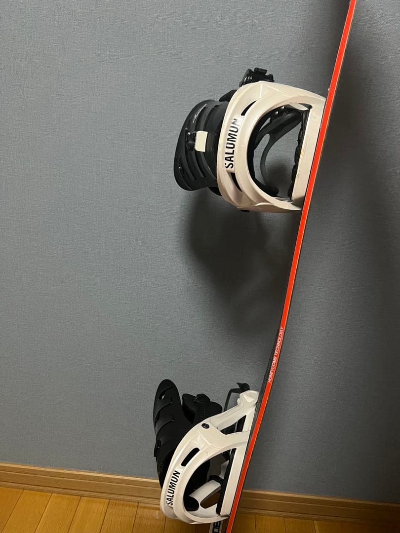 FNTC TNT スノーボード バインディング付き