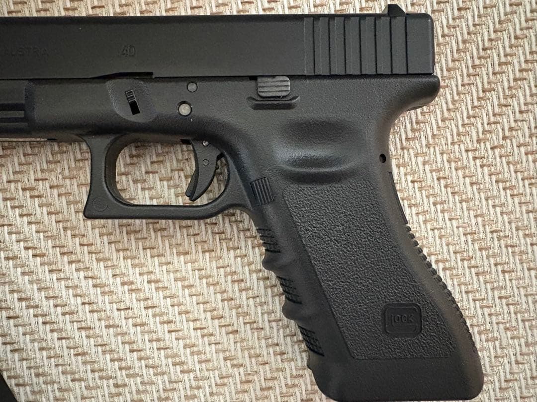 東京マルイ GLOCK 22 エアソフトガン