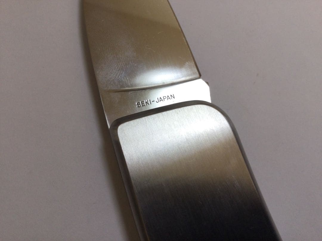 Beretta ベレッタ　フォールディングナイフ　キャンプ、アウトドア　新品