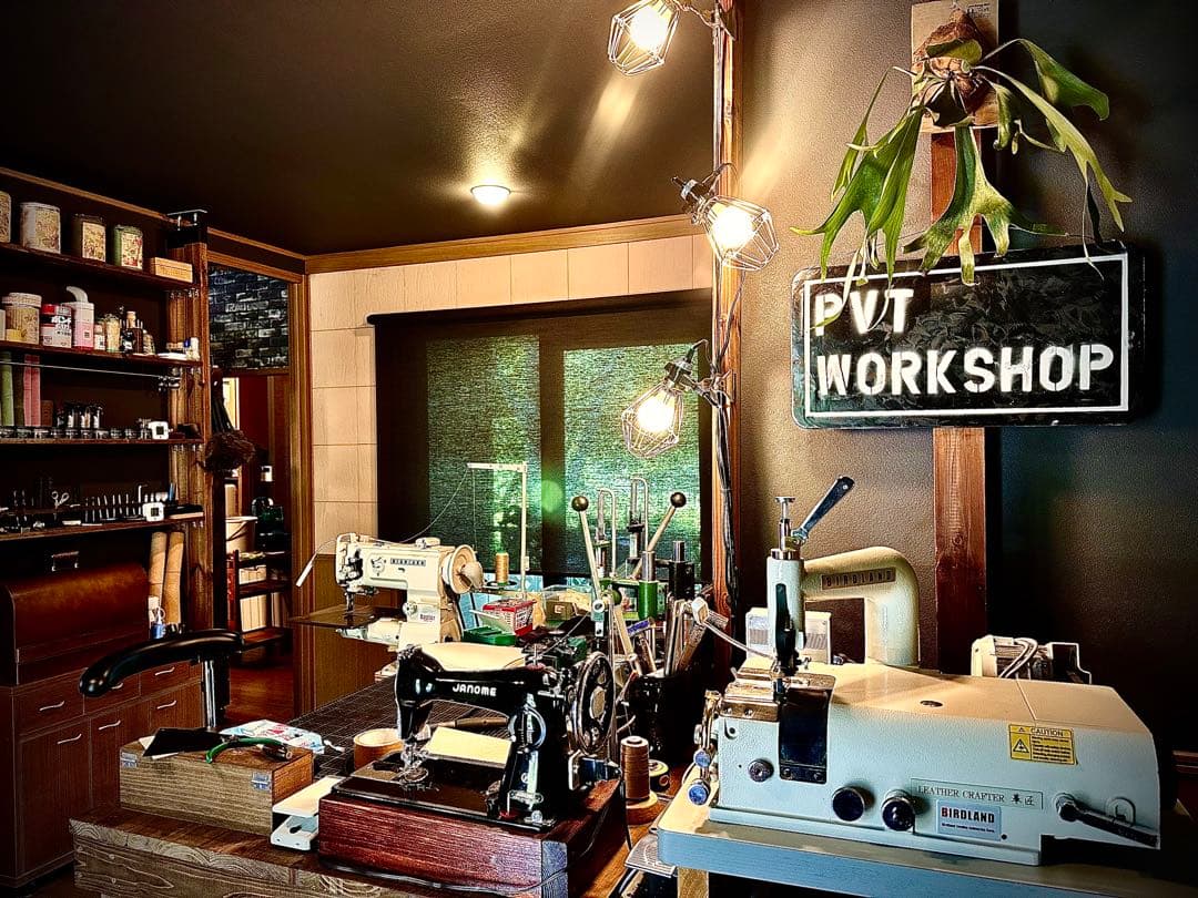 初売最終日！Pvt.Workshop 本革　デッキケース ハーフプレマケース