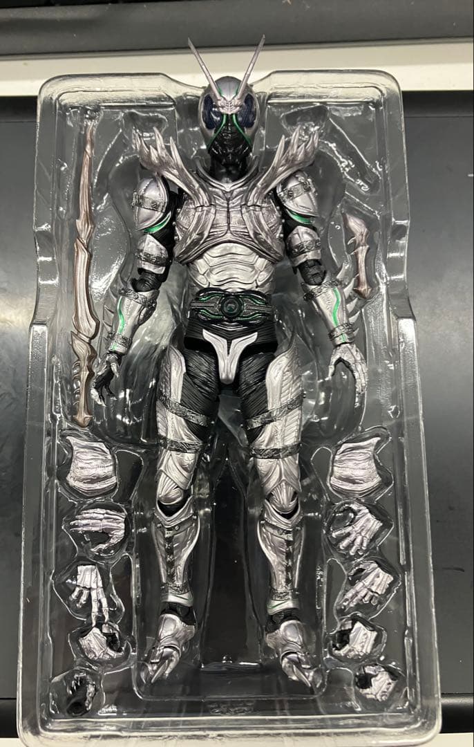 仮面ライダーSHADOW MOON S.H.Figurarts