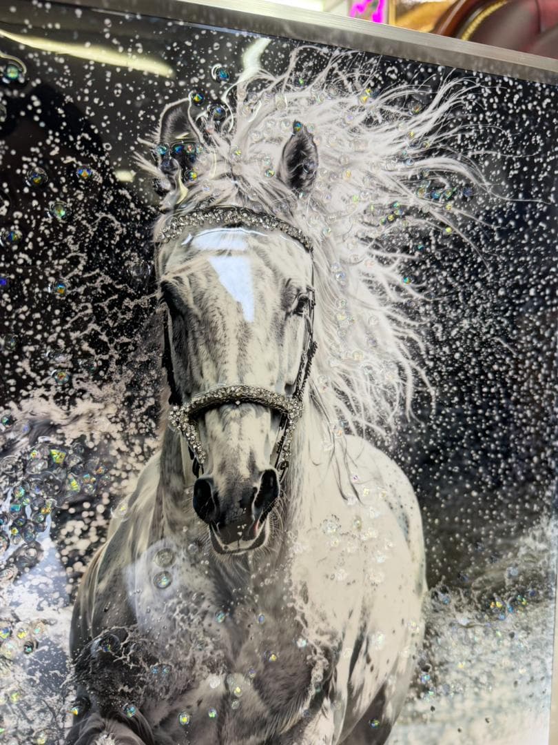 アートパネル　馬　モノクロ　水晶絵　白馬　絵　額縁　壁掛け　アート　額絵　ウマ