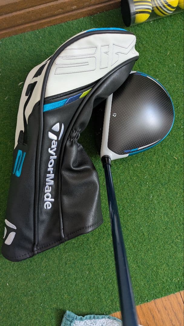 TaylorMade SIM2MAX ドライバー