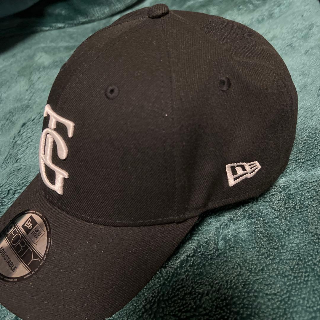 New Era 9FORTY ブラックキャップ TG FC