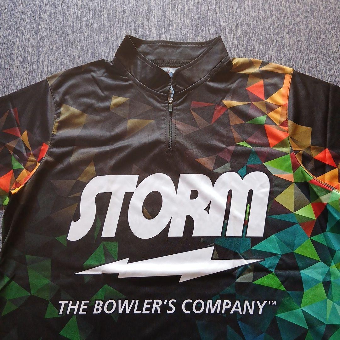 新品✨STORM【日本サイズM】ブラック　ボウリングウェア