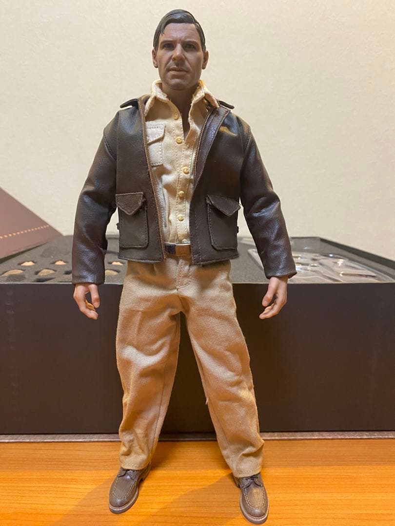 開封品 HOT TOYSインディアナジョーンズレイダース失われたアーク