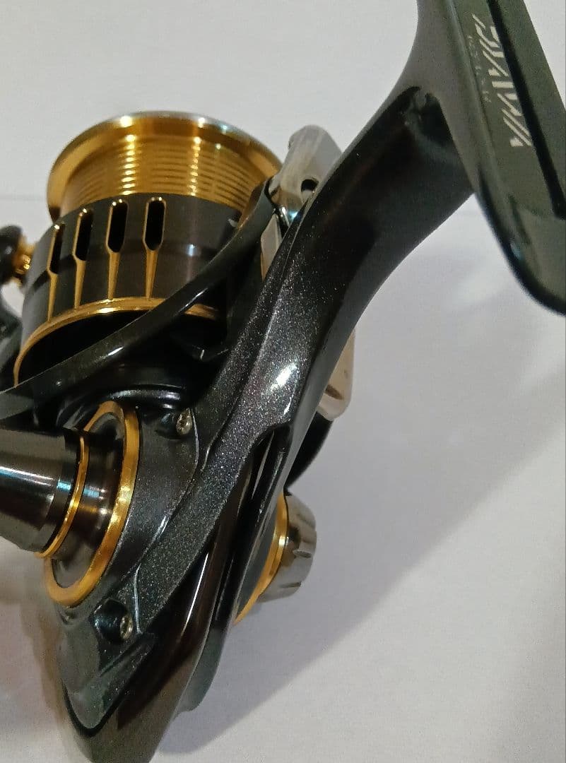DAIWA　17セオリー2506H Wハンドル マグシールドレス　ベアリング追加