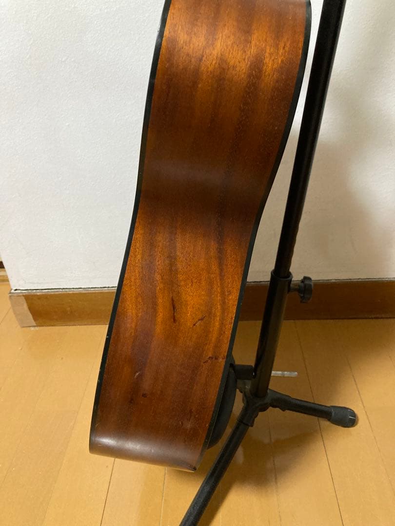 Alvarez アルバレスアコースティックギター　エレアコ改造品　ハードケース付