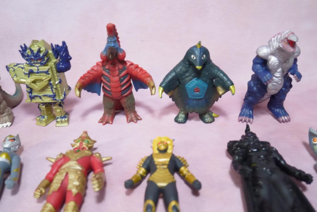 ウルトラマン　ウルトラ怪獣　ミニソフビ　57体