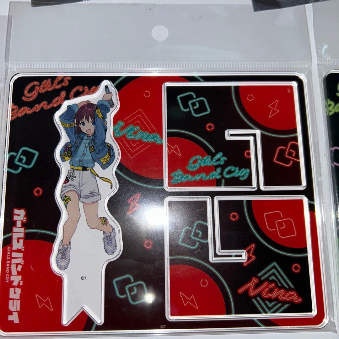 【新品未開封】ガールズバンドクライ 缶バッジ30個 ＆ アクスタ・アクキー