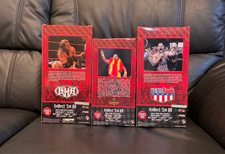 WWF Rumble Head 首振り人形　ボビングヘッド　プロレス　ホーガン