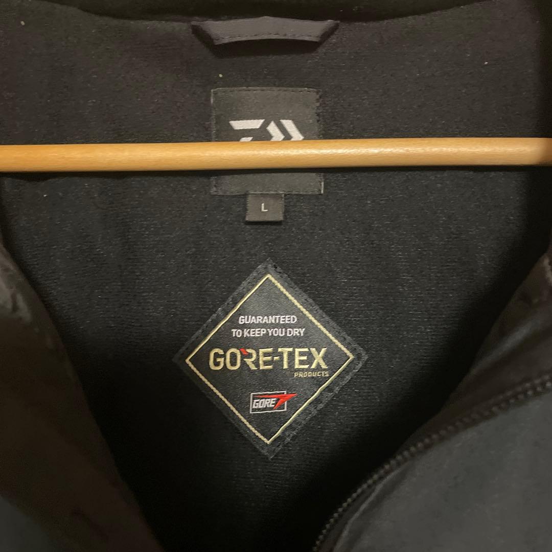 daiwa 2025年モデルGORE-TEX バーサタイルウインタースーツ　L