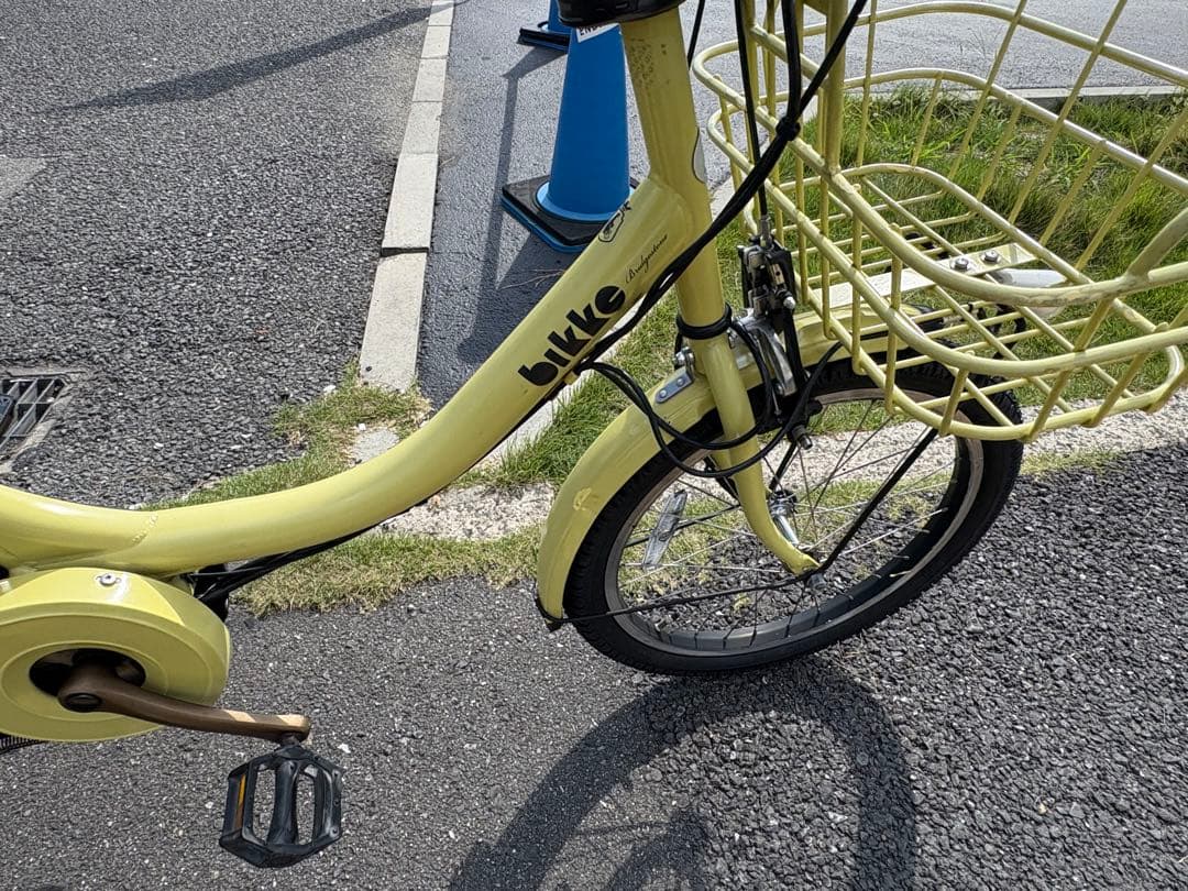 中古20インチブリヂストン電動アシスト自転車　8.7Ah 大阪