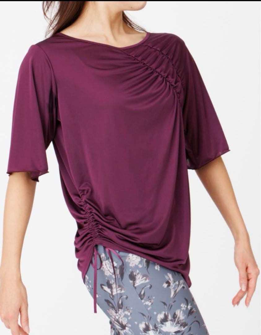 【新品タグ付き】チャコット　デザインTシャツ