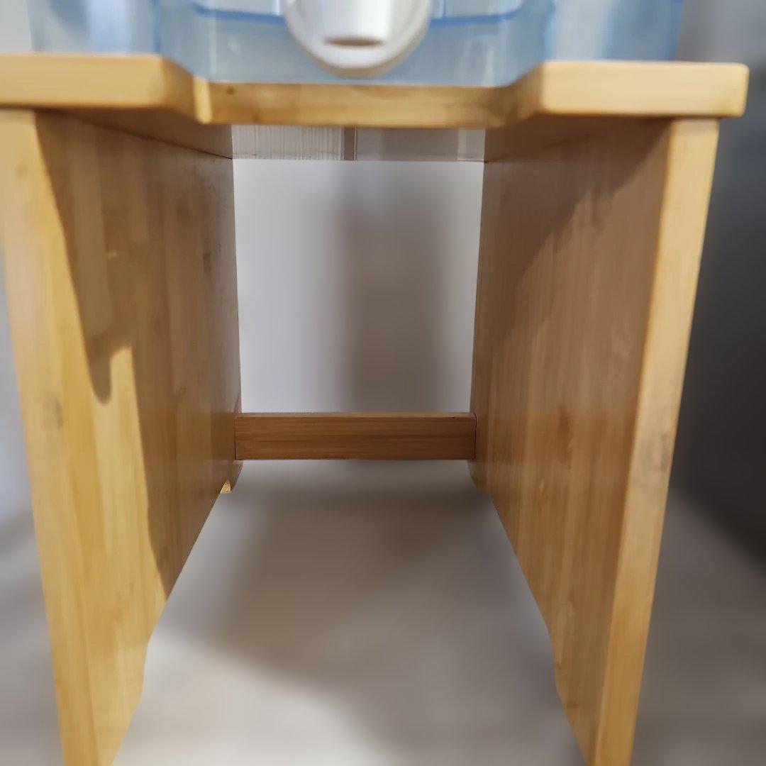 BRITA タンク型浄水器 フロー 専用台座付き 美味しい水 ヘルスケア