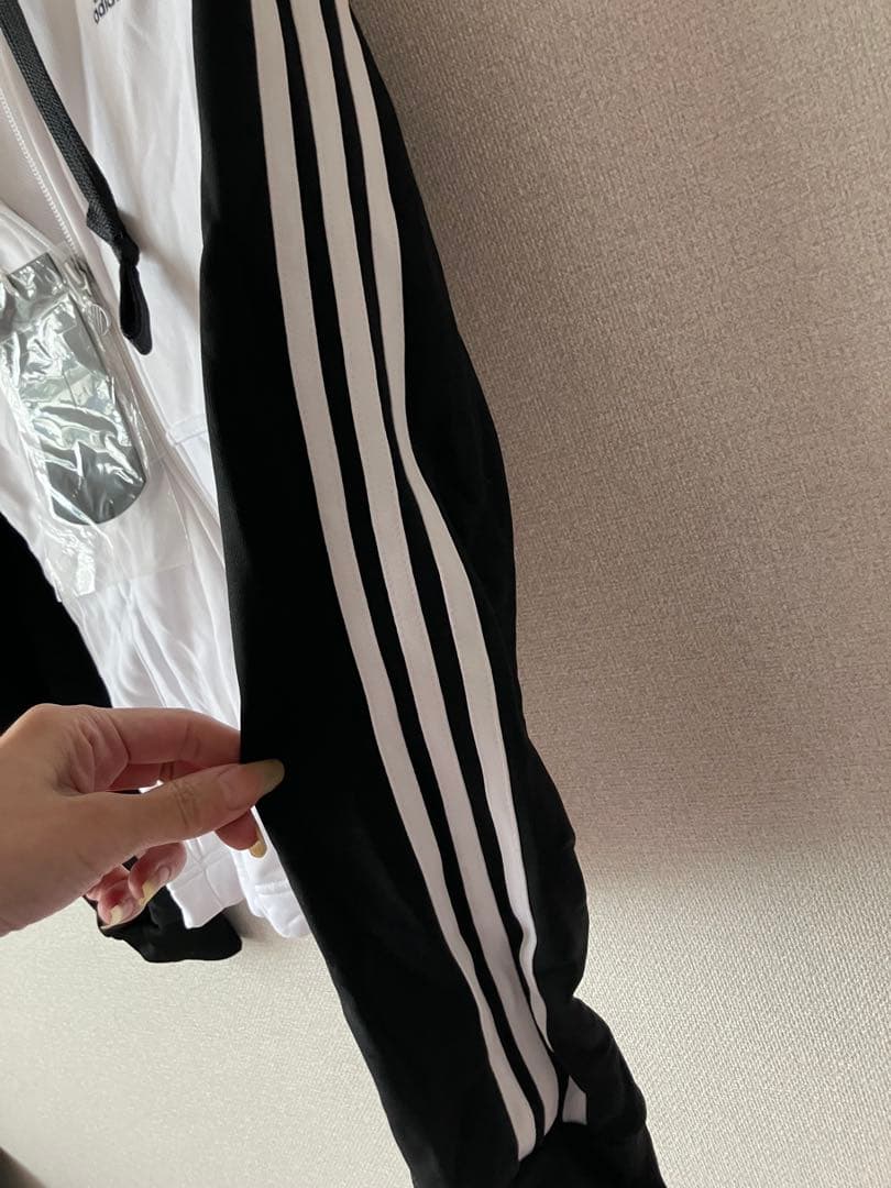 adidas ラインジャージジャケット ホワイト/ブラックM新品タグ付き