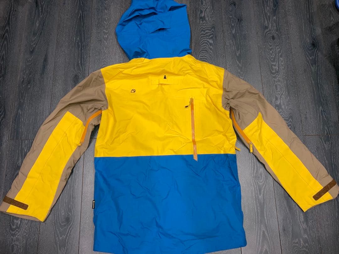 スノーボード 24-25 REW KAMIKAZE JACKET [GORE-TEX]