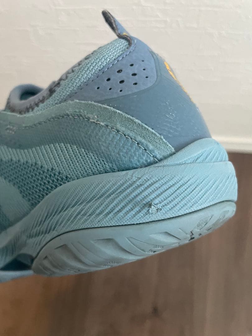 asics GLIDE NOVA FF 3 27.5cm 水色