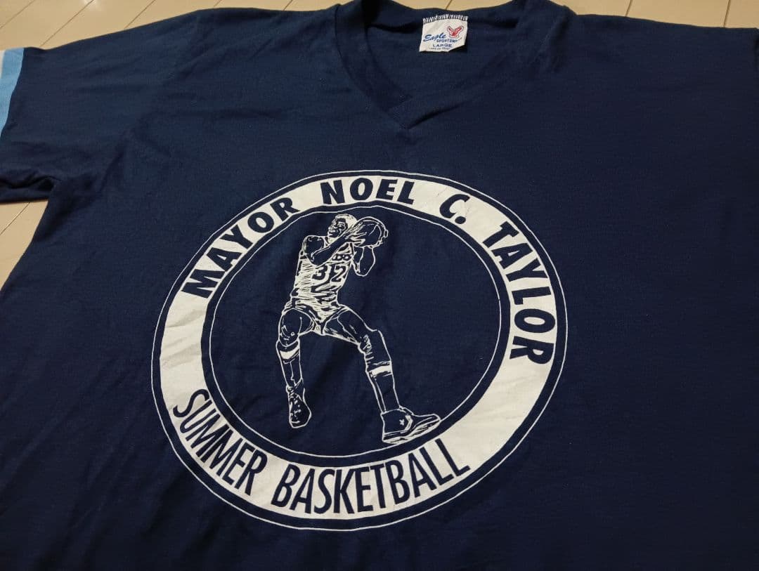 新品近 ビンテージ チャックテイラー バスケットボール ロゴＴシャツ コンバース