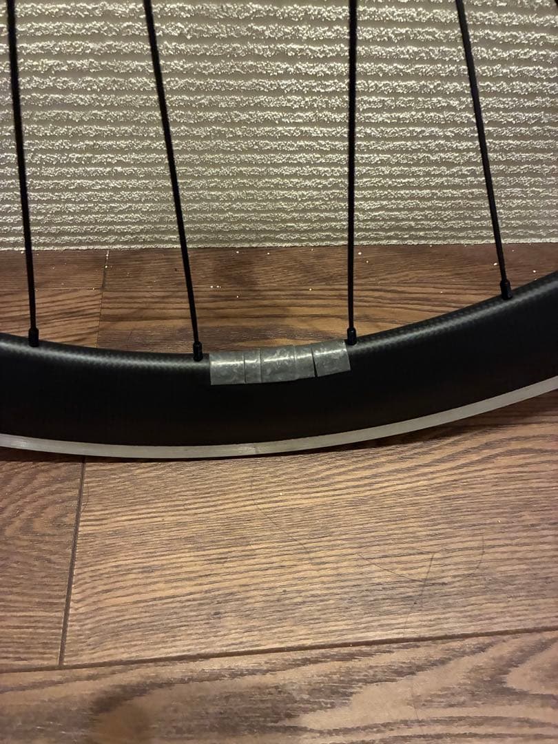 カーボンホイール　DURA ACE FH-9000 C60相当　クリンチャー