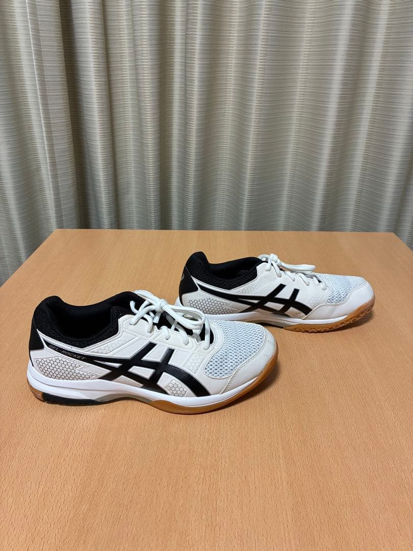 バレーシューズ　GEL-ROCKT8 TVR719 26㎝