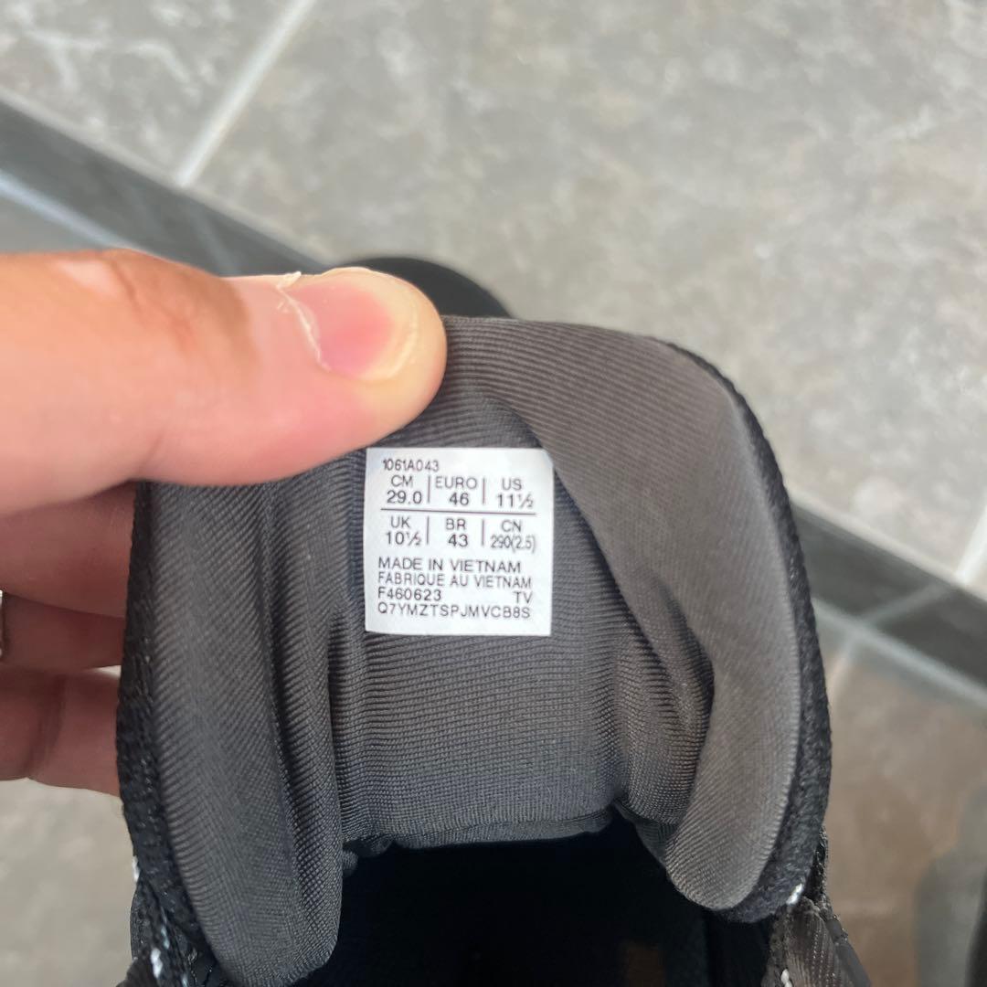 ASICS バスケットボールシューズ ブラック/ターコイズ