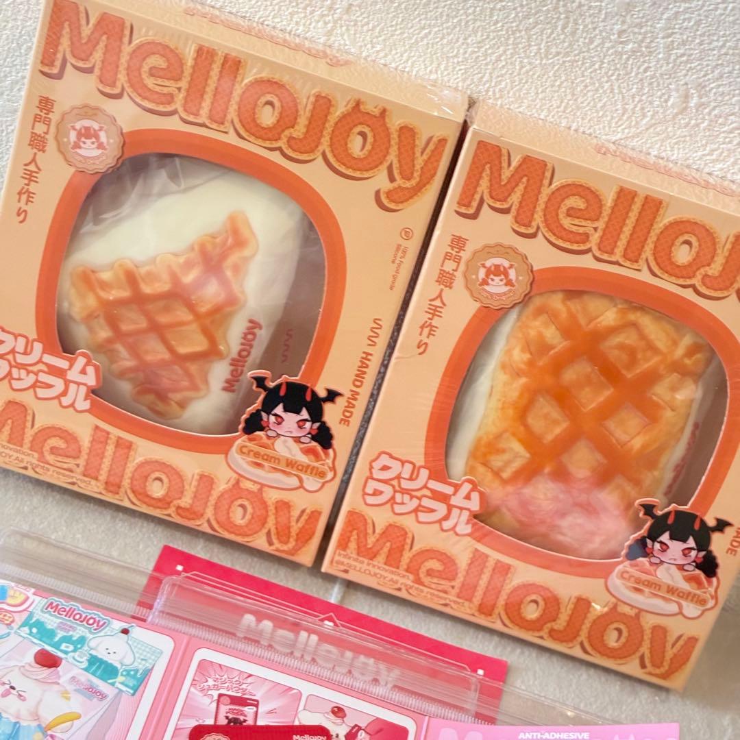 Mellojoy クリームワッフル スクエア 三角 2つset スクイーズ