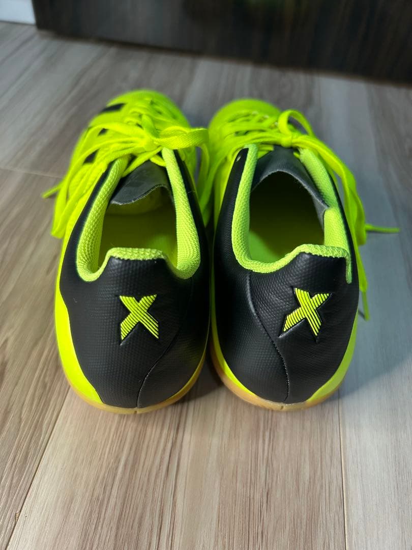 adidas フットサルシューズ 蛍光イエロー 28.5センチ