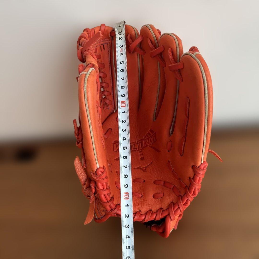 おしじ　Mizuno 右利き用　will drive グローブ　ジュニア