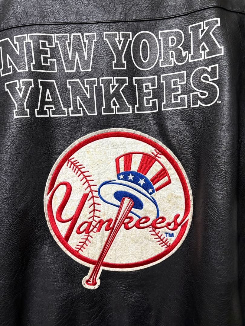レア！　ヤンキース　Lサイズ　マジェスティック　Yankees スタジャン