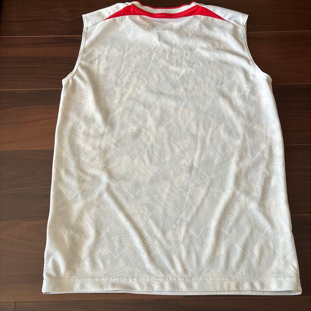 YONEX ノースリーブ　日本代表モデル　Mサイズ