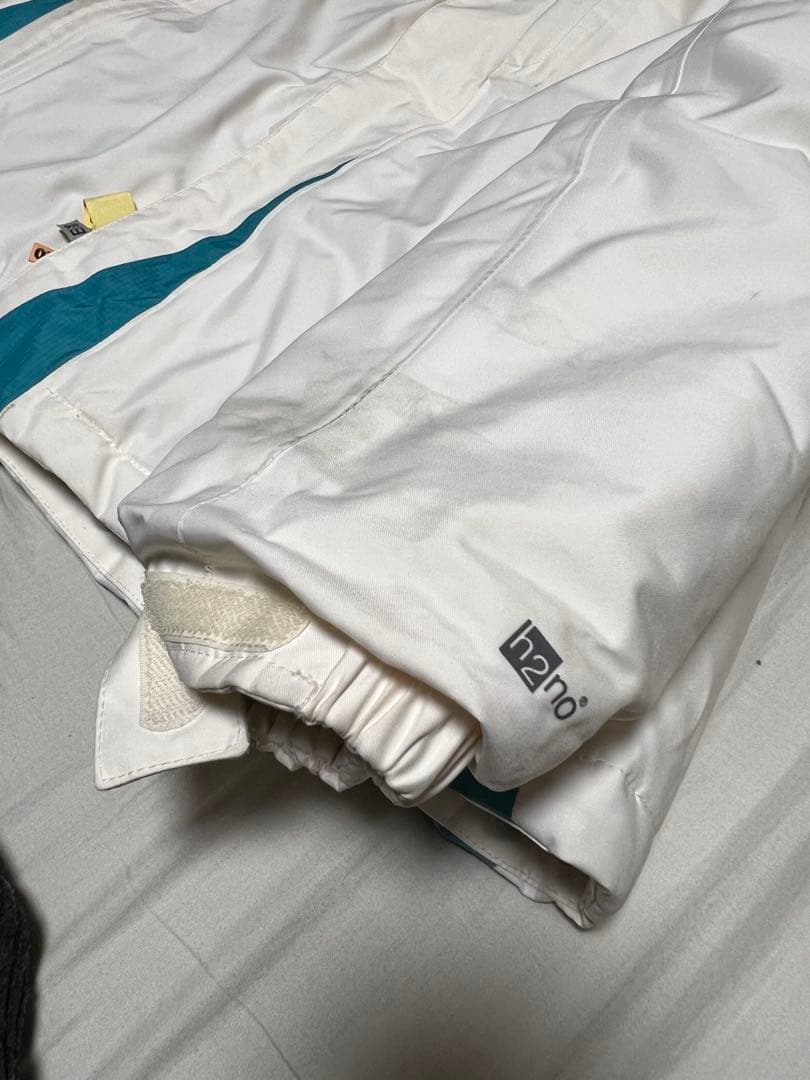 パタゴニアPatagonia girls XL スキーウェア　女性Sサイズ相当