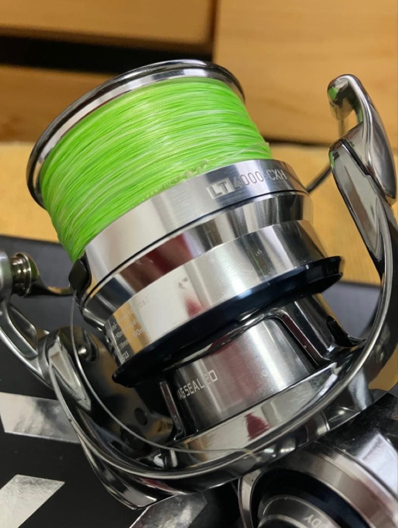 DAIWA 18イグジスト4000CXH SLPアップグレードモデル