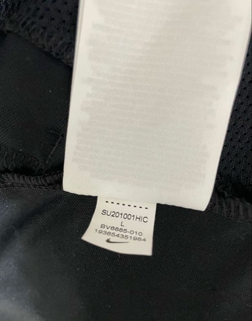 Nikeジャージ上下セット　サイドポケット付き