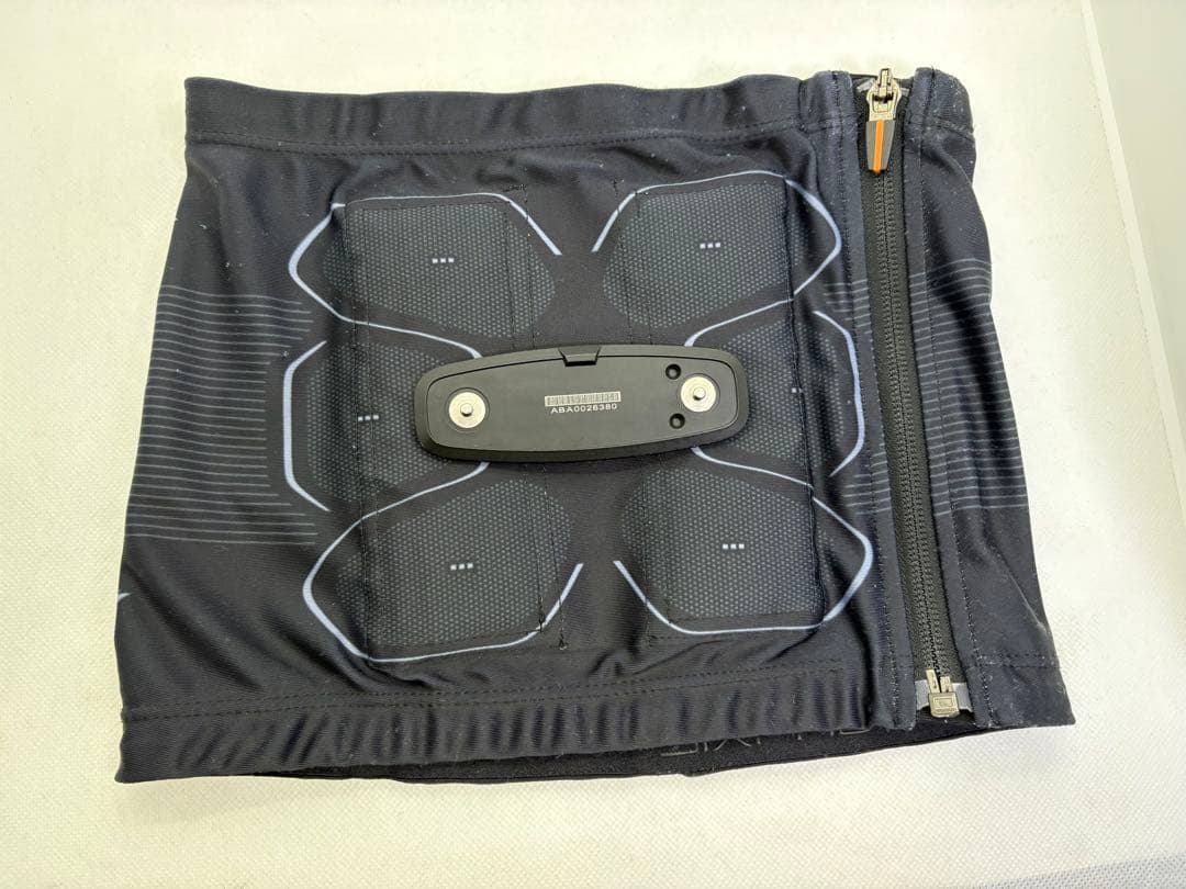 SIXPAD パワースーツアブズ S