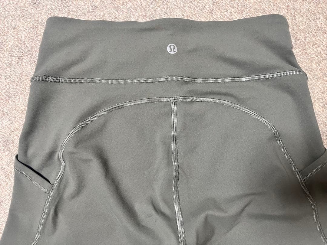 ウォーキング・ランニングウェア Lululemon leggings size6