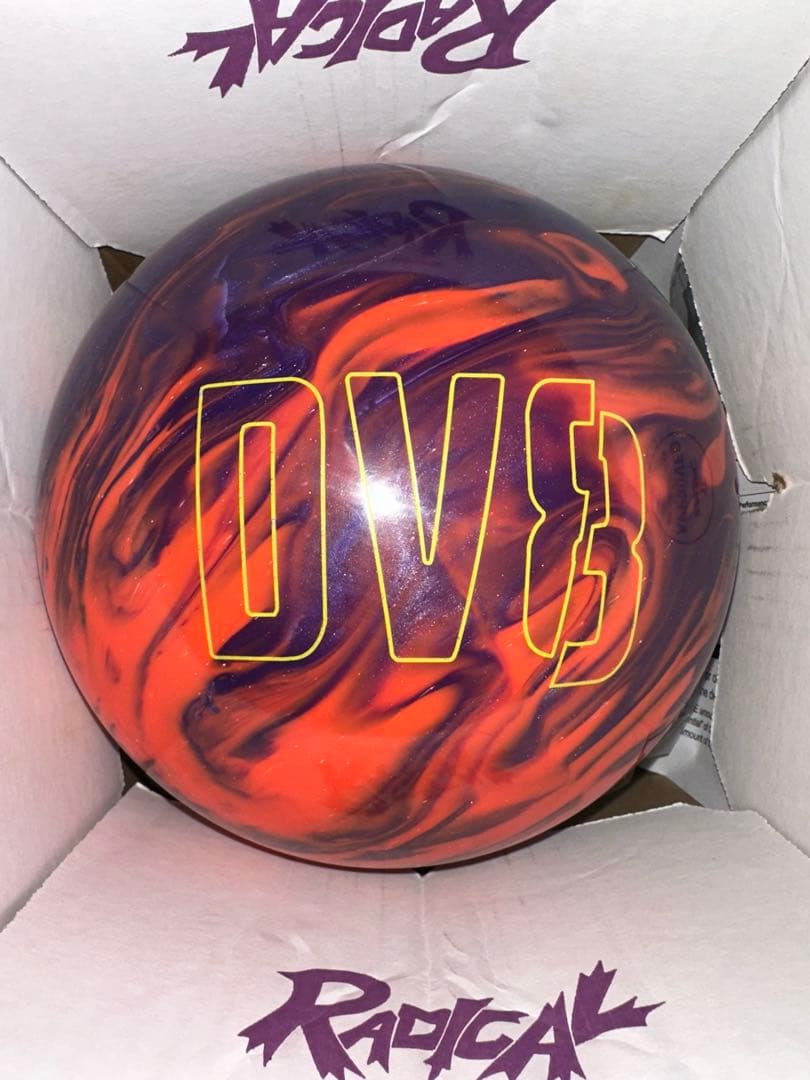 DV8 バージハイブリッド ボウリングボール 15ポンド
