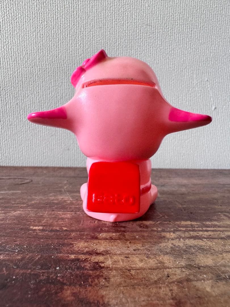 佐藤製薬 貯金箱 サトコちゃん ランドセル お 座り ソフビ貯金箱 7.5cm