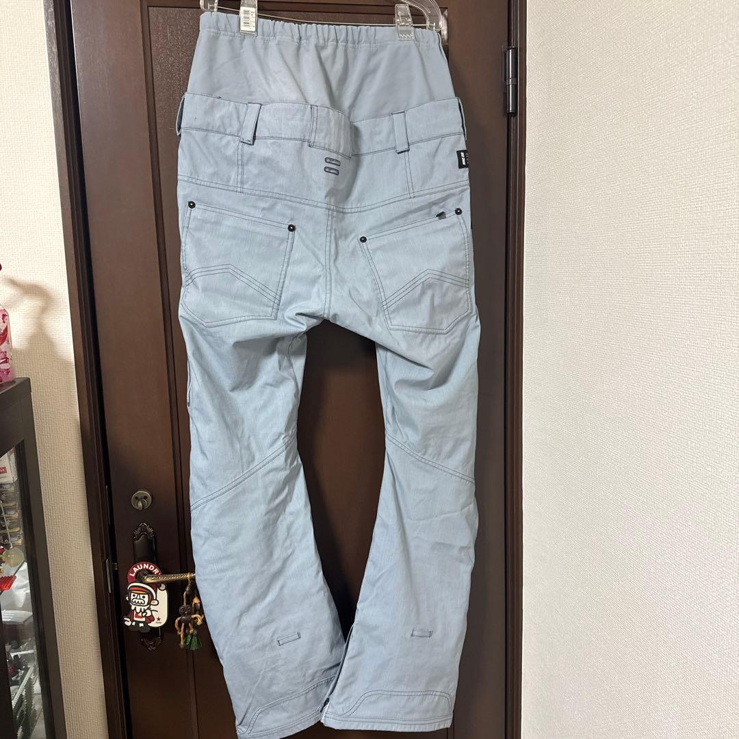 NIKESB スノーボードパンツ エニグマ