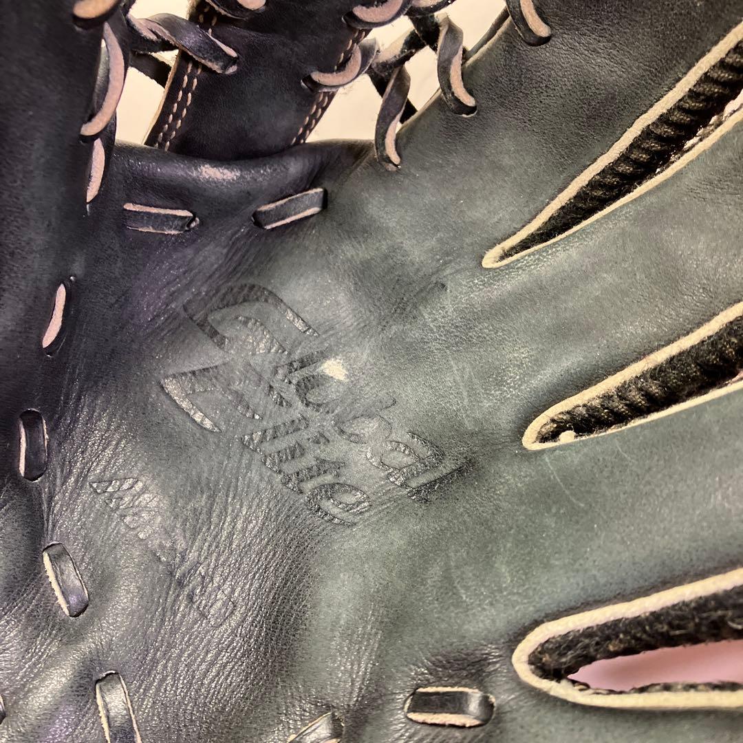 S*ん様 MIZUNO 大人　右投げ　グローバルエリート　軟式用グローブ　異彩