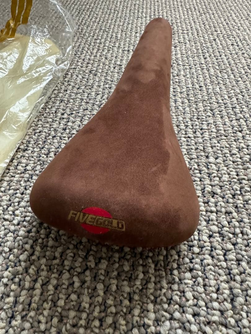 KASHIMA カシマ　ファイブゴールドサドル