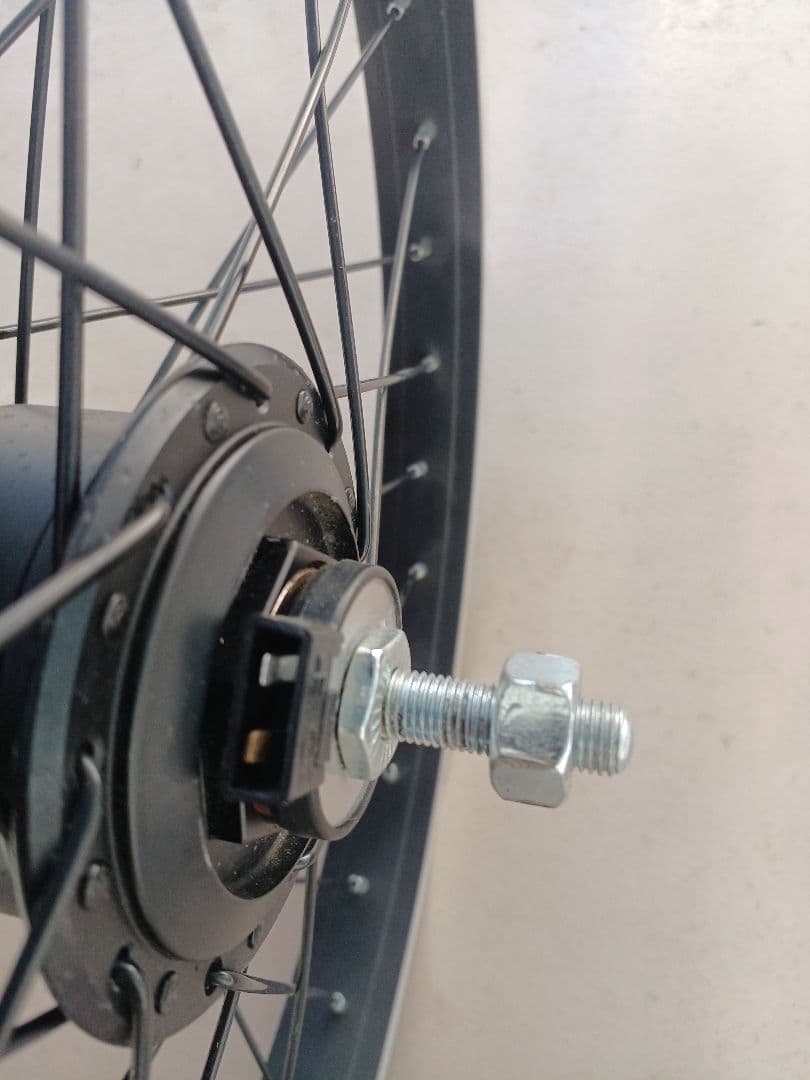 Lapyson H024 完組ホイール 6V　前輪