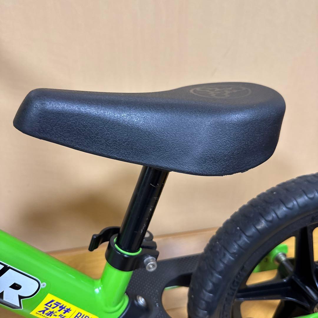 美品 ストライダー 12 スポーツ グリーン 本体